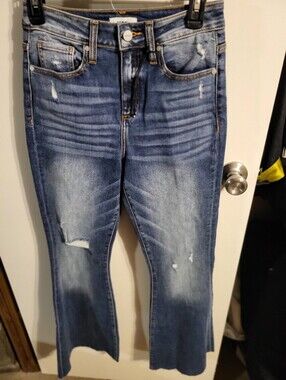 CEROS DISTRESSED FLARE NWOT JEANS SZ 26